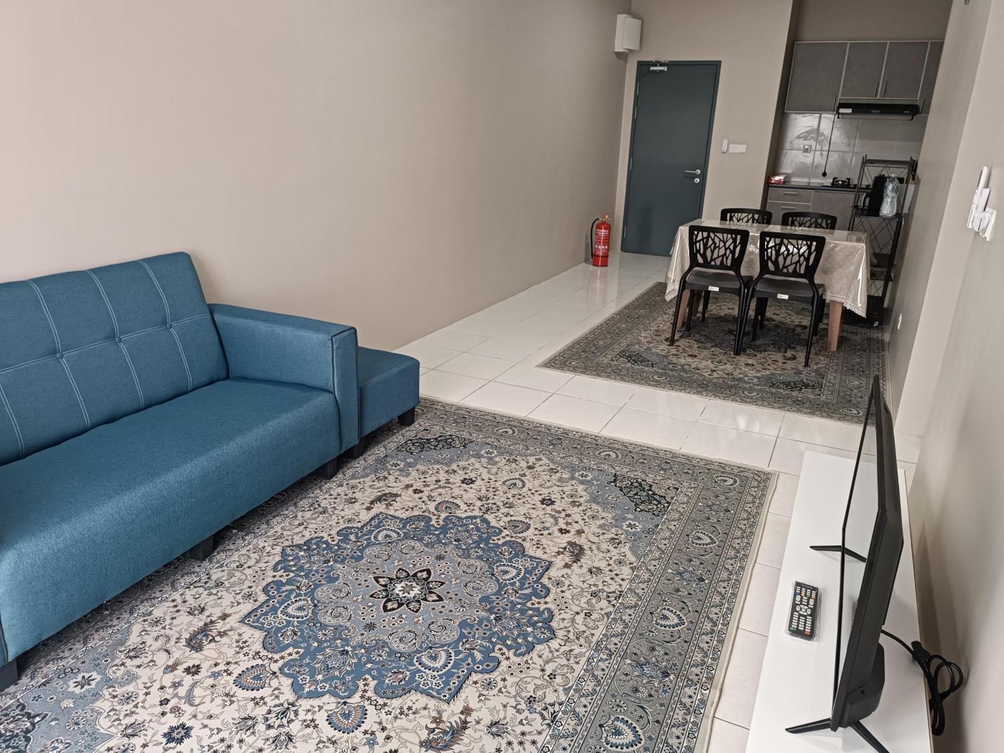 Aisy Homestay Putrajaya Cyberjaya Klia カンパング・デンキル エクステリア 写真